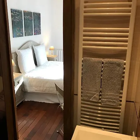 Rose Garden Mezzanine 3*