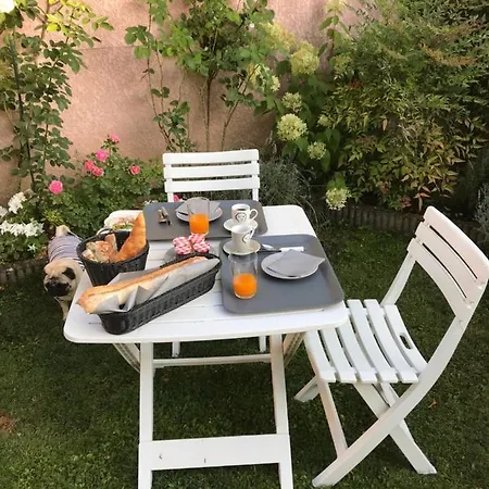 Rose Garden Mezzanine 3* Giverny